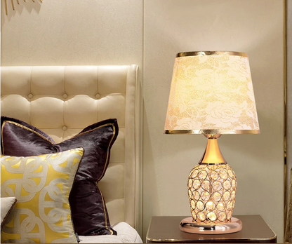 Lampe de chevet en cristal, édition limitée — L’exclusivité qui sublime votre espace
